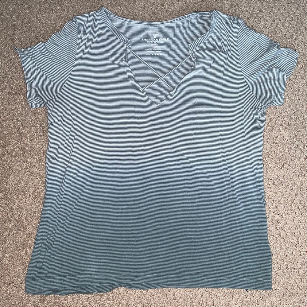 american eagle shirt